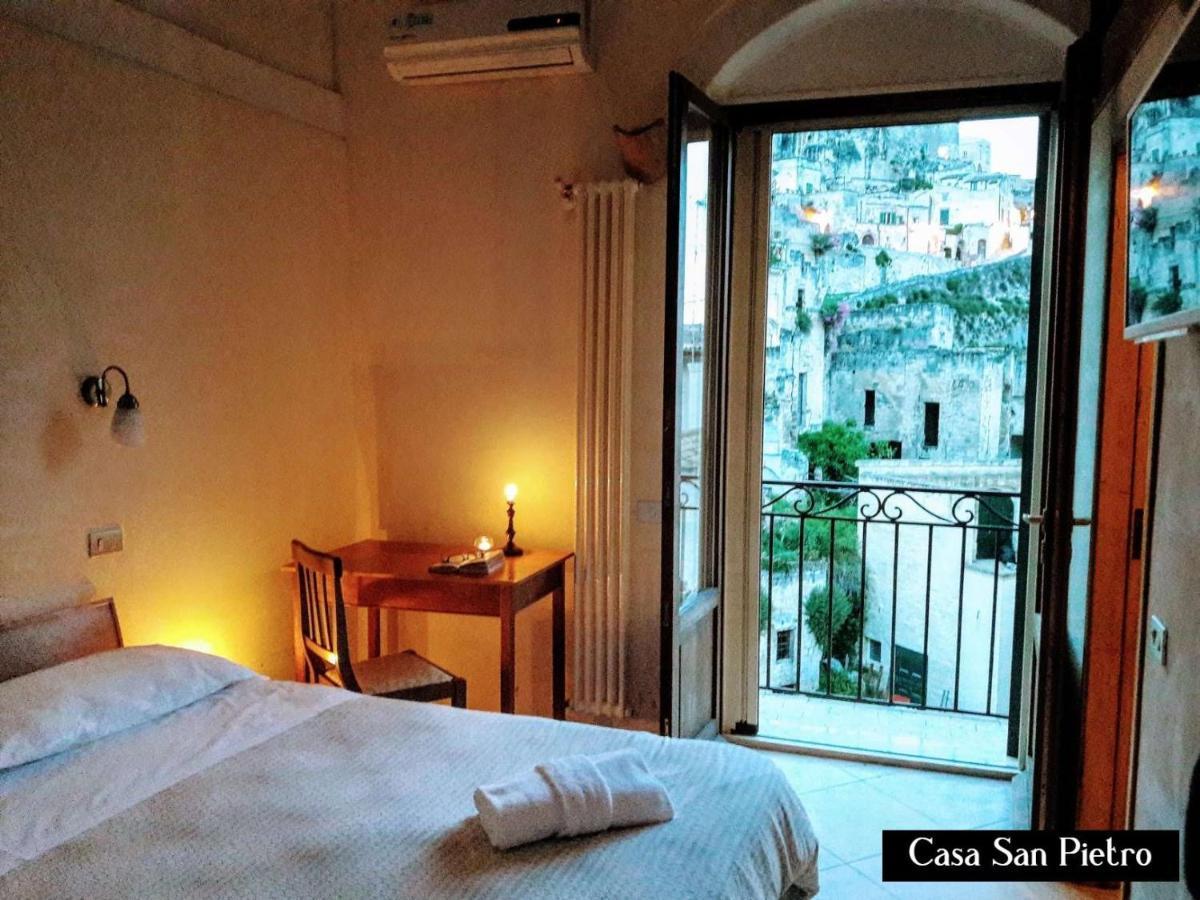 Cave Rooms Sassi Матера Экстерьер фото