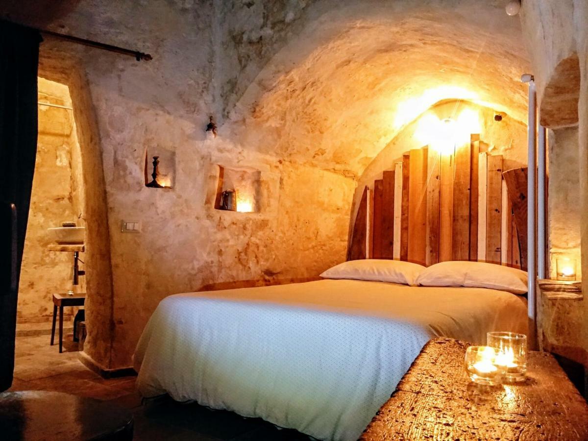 Cave Rooms Sassi Матера Экстерьер фото